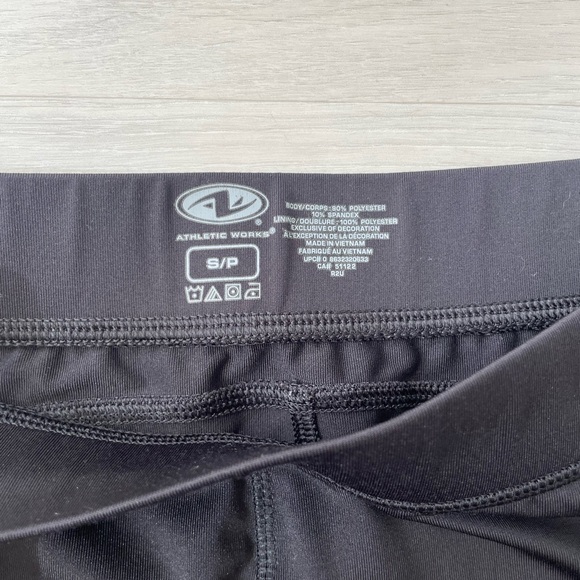 Athletic Works Biking Shorts - Picture 3 of 5